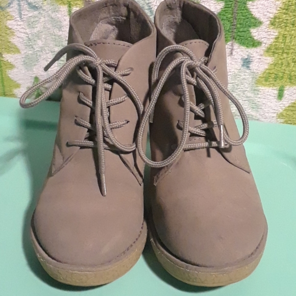 Grey Wedges - Picture 2 of 8